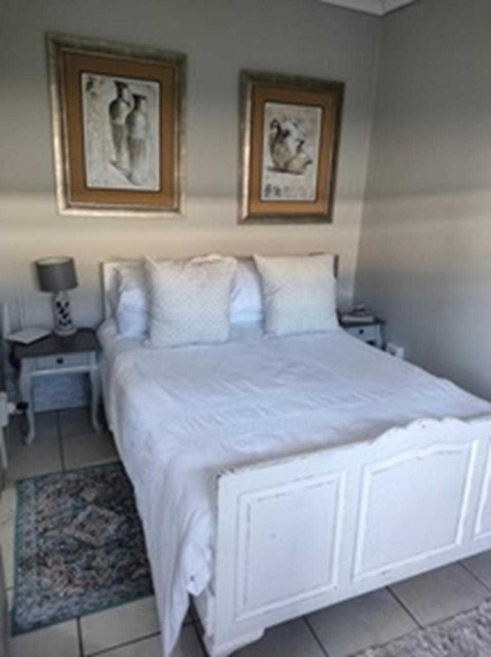 Stonehenge Cottage Oudtshoorn Exterior foto